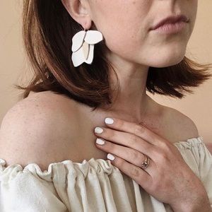 Dear Survivor Rosette Leather Earrings